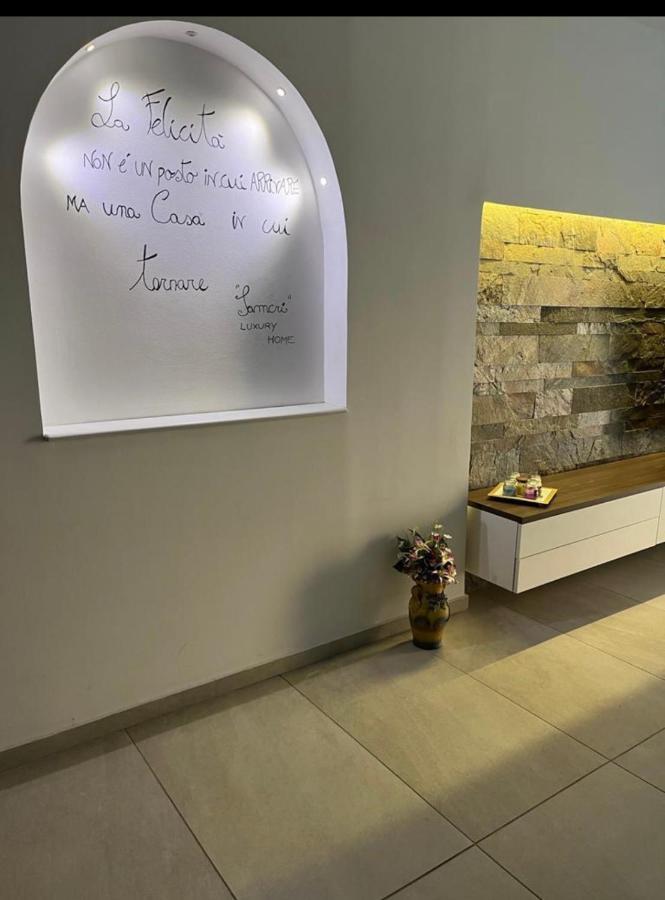 Samcri Luxury Home Катания Екстериор снимка