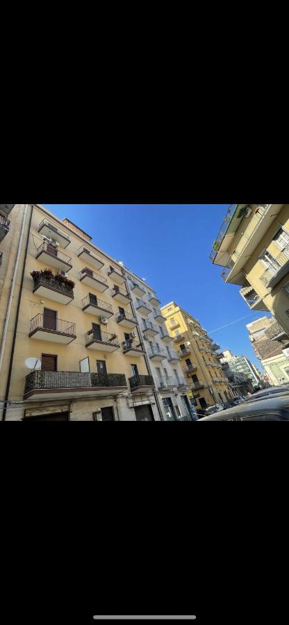 Samcri Luxury Home Катания Екстериор снимка