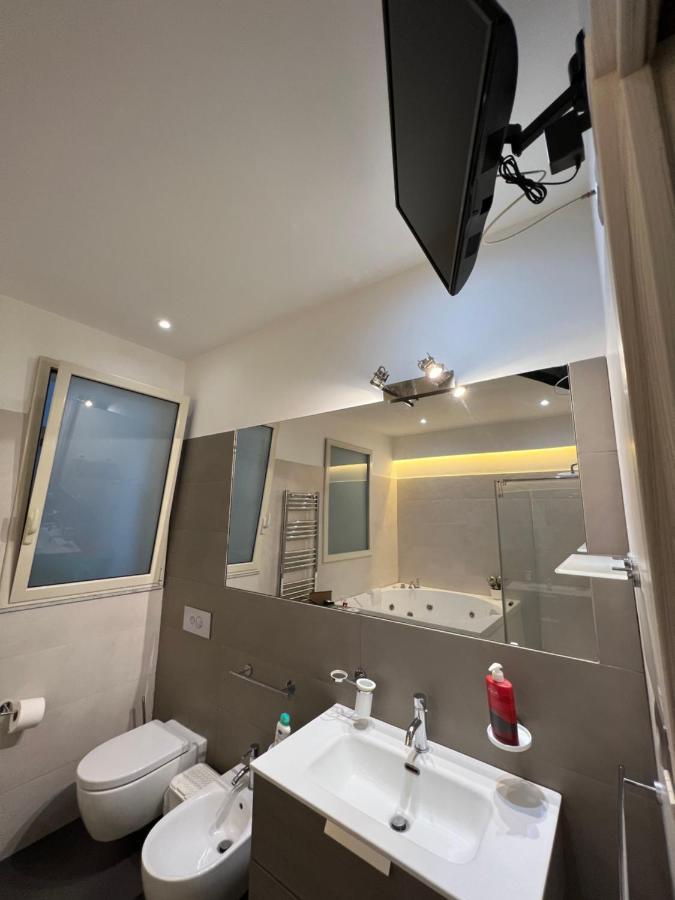 Samcri Luxury Home Катания Екстериор снимка