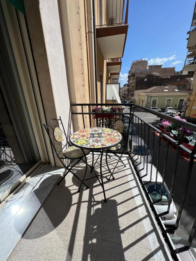 Samcri Luxury Home Катания Екстериор снимка